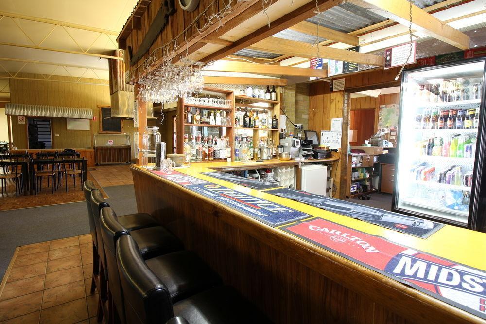 Snowy Mountains Resort And Function Centre Adaminaby Dış mekan fotoğraf